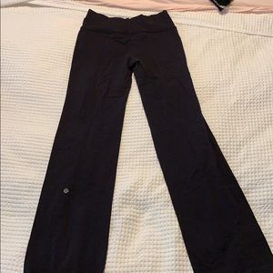Lululemon yoga pants